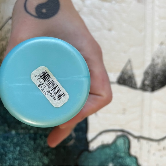 “Blue Waves and Citrus” Bath & Body Works Lotion - Picture 2 of 3